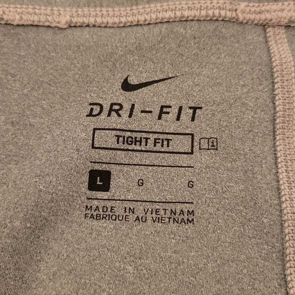 Nike Trophy Dri-FIT Tight Fit Biker Shorts Women's L Grey Pink Athletic Running